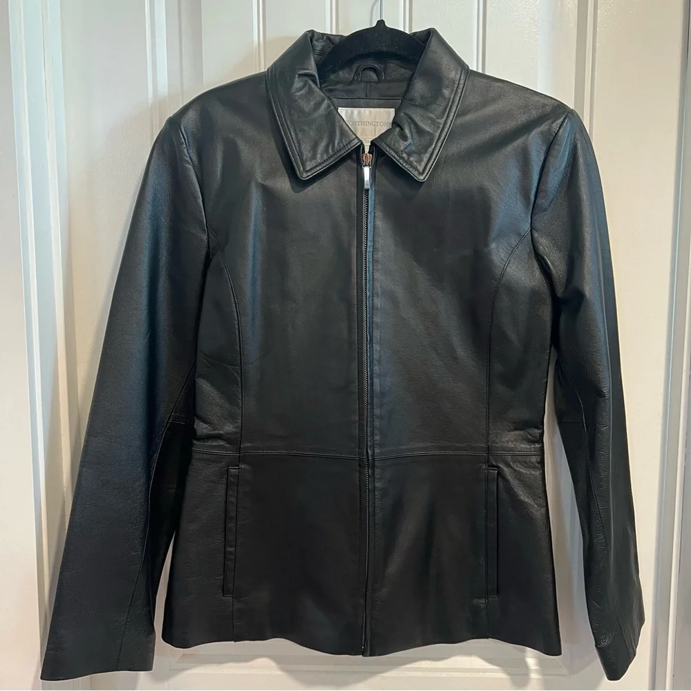 Worthington Black Leather Jacket. Size Small.‎